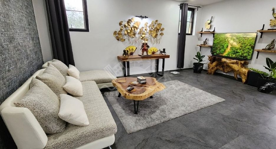出售 3 卧室 独立屋 在 Sattahip, Chon Buri