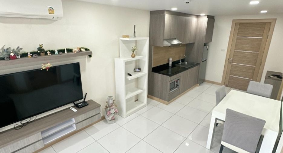 For sale 2 ベッドルーム condo in Sattahip, Chonburi