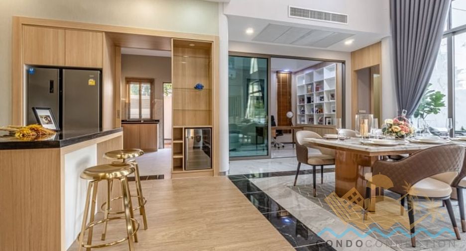 For sale 5 ベッドルーム house in East Pattaya, Pattaya