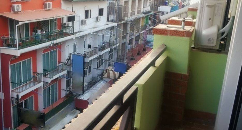 出售 32 卧室 商业空间 在 Bang Lamung, Chon Buri