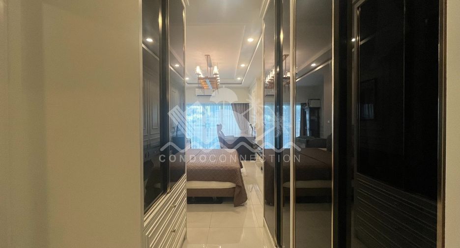 Condo en venta de 2 habitaciones 