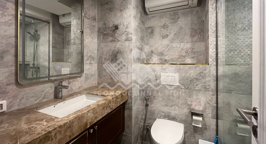 Condo en venta de 2 habitaciones 