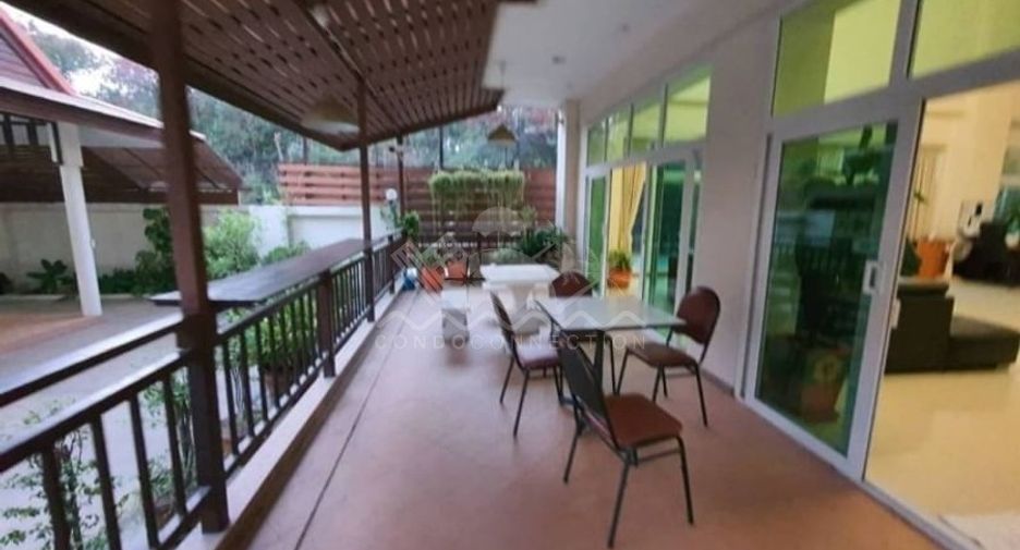 À vendre studio condo à Pratumnak, Pattaya