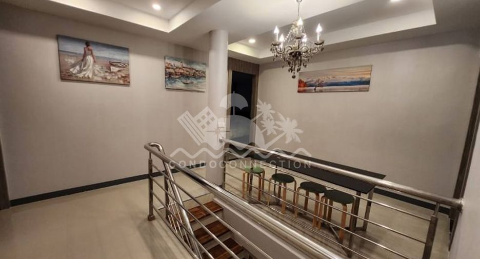 For sale 6 bedrooms house in South Pattaya, Pattaya