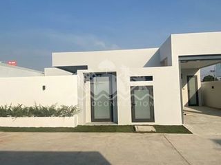 Casa en venta de 2 habitaciones en Bang Lamung, Chonburi