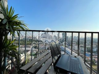 For sale 2 bedrooms condo in Phra Khanong, Bangkok