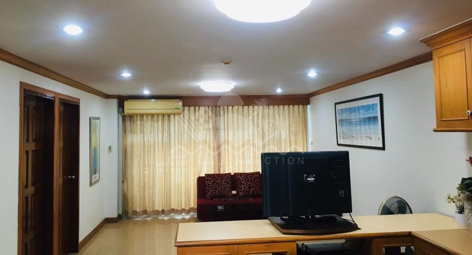 For sale 2 bedrooms condo in Pratumnak, Pattaya
