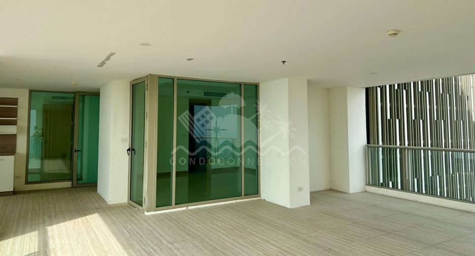 Продажа 3 спальни кондо в Йомтиен, Паттайя