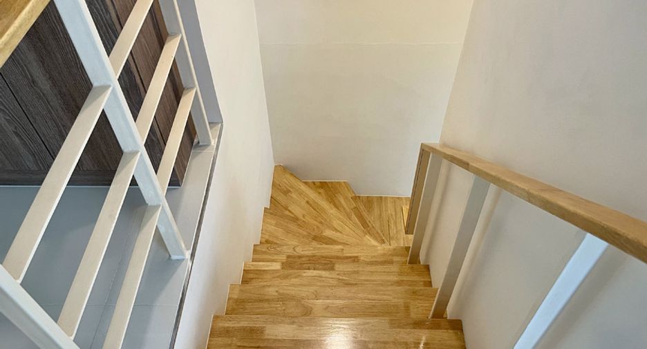 Продажа 3 спальни кондо в Саттахип, Чонбури