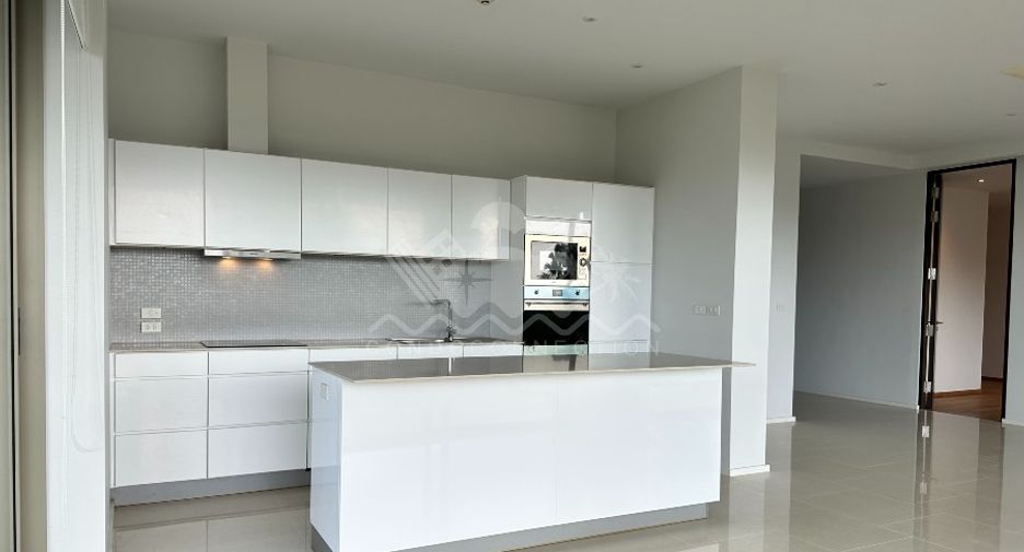For sale 2 bedrooms condo in Sattahip, Chonburi