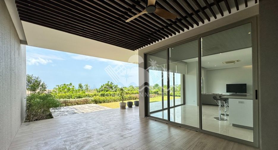 For sale 2 bedrooms condo in Sattahip, Chonburi