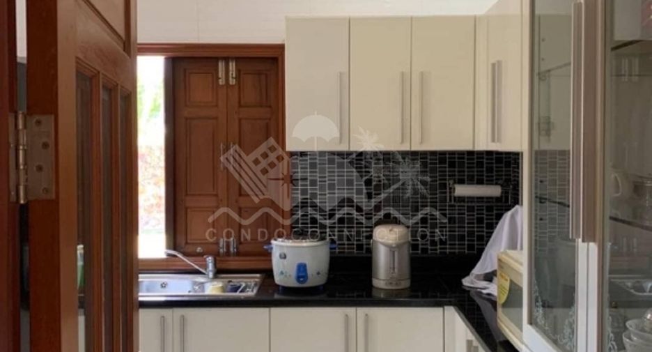 Casa en venta de 4 habitaciones en East Pattaya, Pattaya