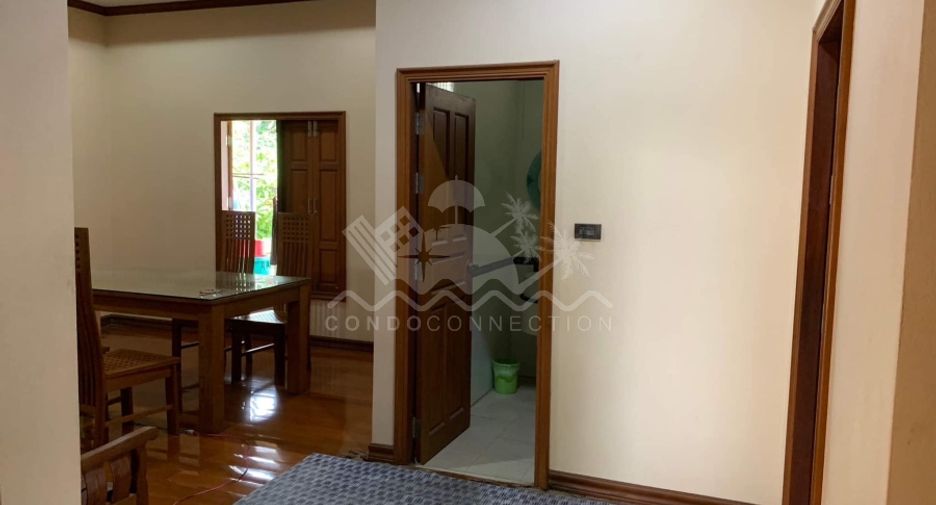 Casa en venta de 4 habitaciones en East Pattaya, Pattaya
