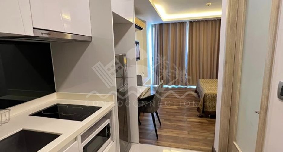 Condo en venta de estudio en Pratumnak, Pattaya