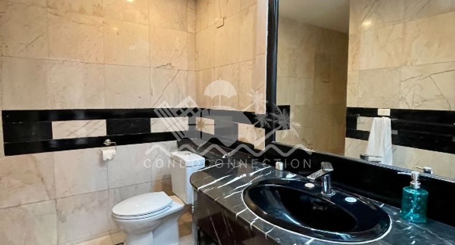 For sale 3 bedrooms condo in North Pattaya, Pattaya