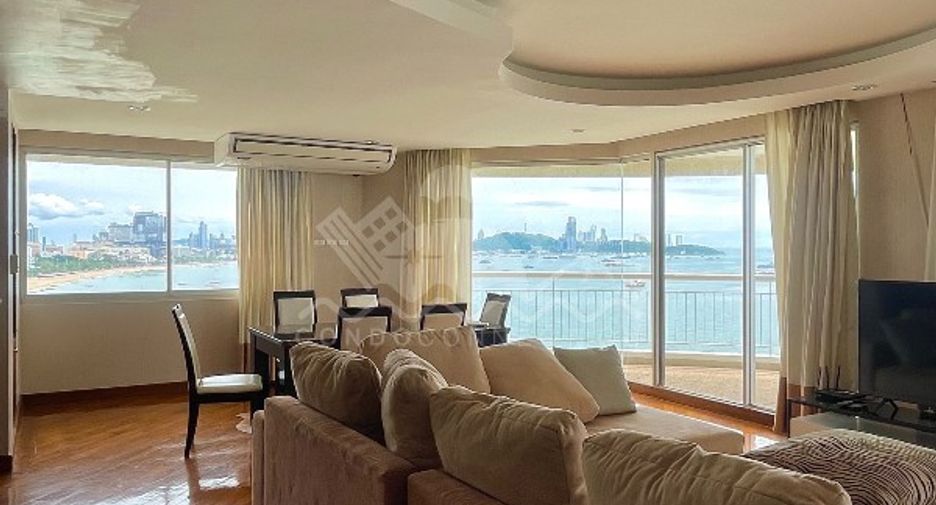 For sale 3 bedrooms condo in North Pattaya, Pattaya