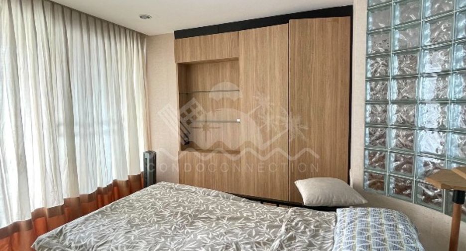 For sale 3 bedrooms condo in North Pattaya, Pattaya
