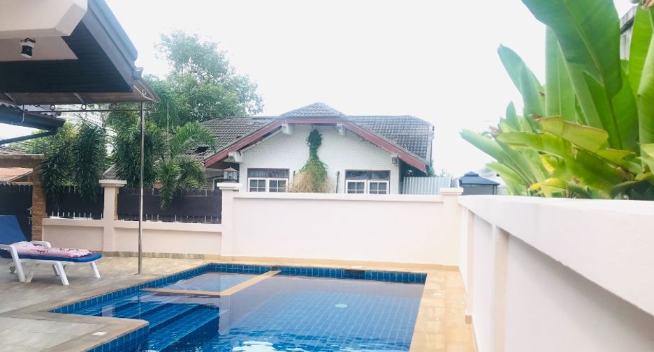For sale 3 ベッドルーム house in Pratumnak, Pattaya