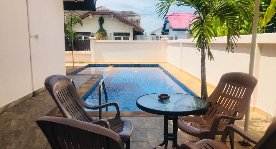 For sale 3 ベッドルーム house in Pratumnak, Pattaya