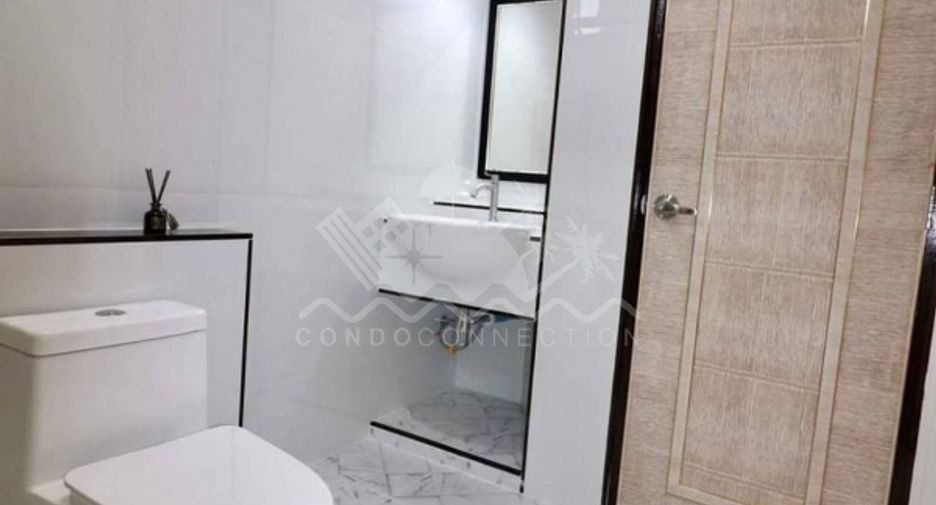 À vendre 3 chambres maison à Huay Yai, Pattaya