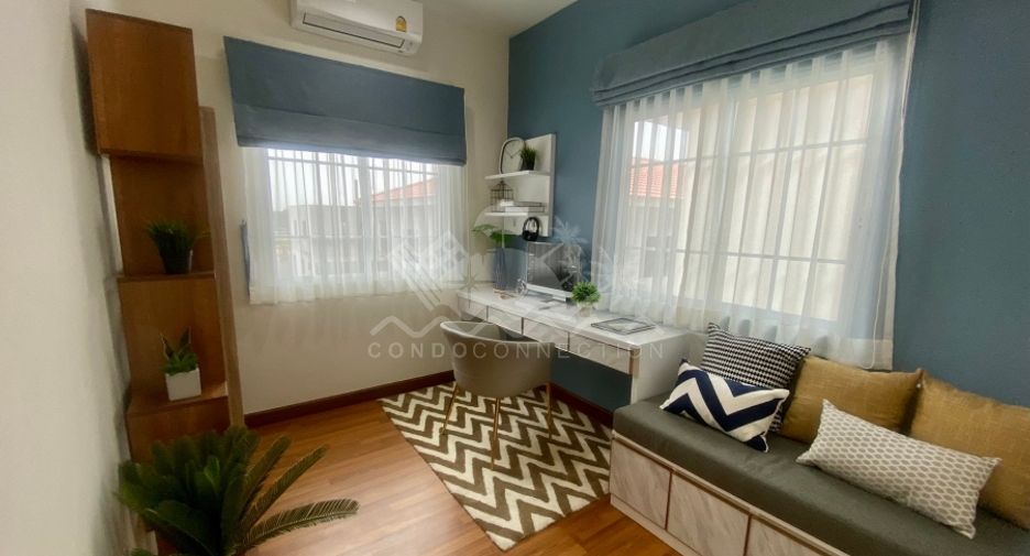 À vendre 4 chambres maison à Huay Yai, Pattaya