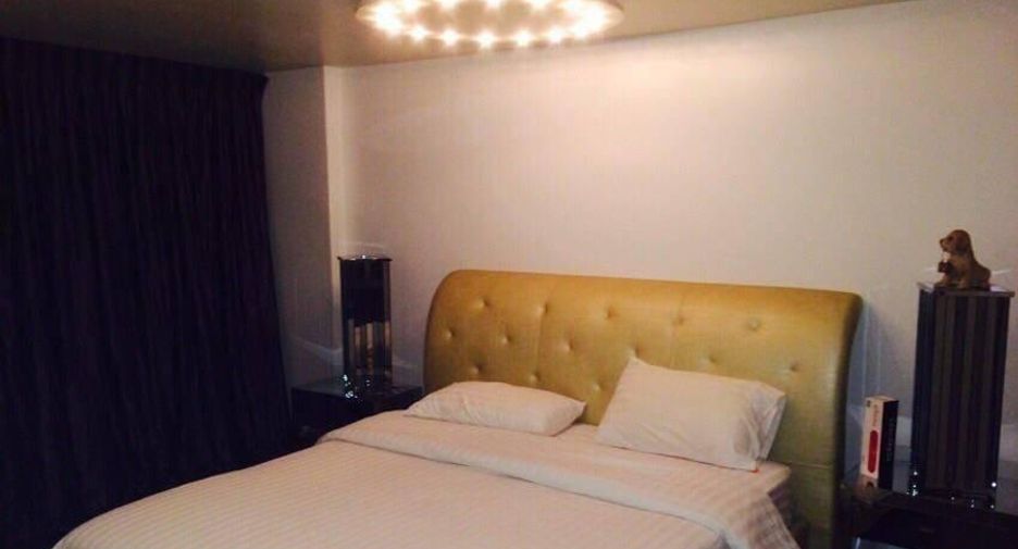 For sale 3 bedrooms condo in South Pattaya, Pattaya