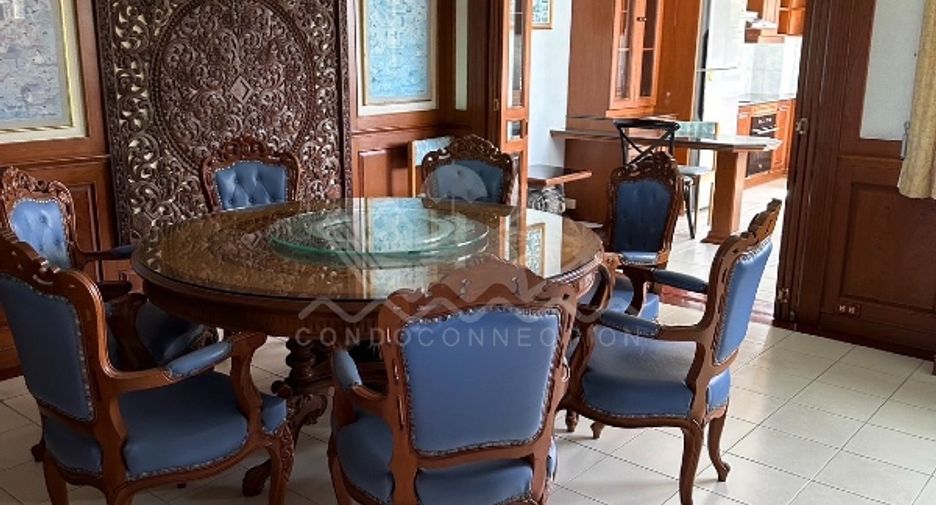 For rent 4 bedrooms house in North Pattaya, Pattaya