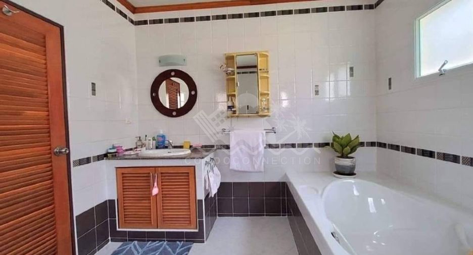 For sale 3 ベッドルーム house in East Pattaya, Pattaya