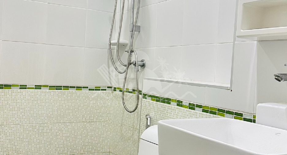 For sale 3 bedrooms house in East Pattaya, Pattaya