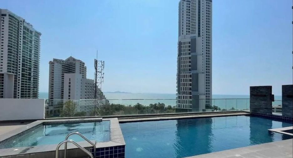 For sale 2 bedrooms condo in North Pattaya, Pattaya