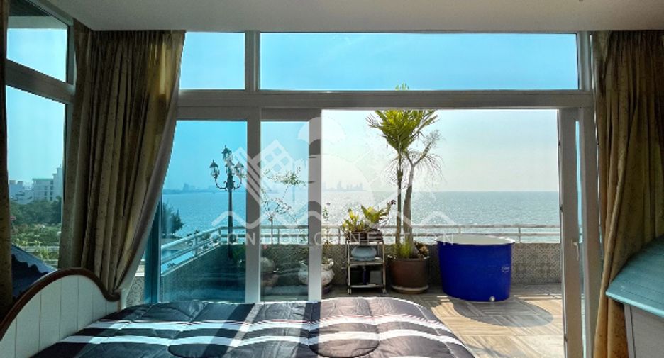 For sale 2 bedrooms condo in Pratumnak, Pattaya