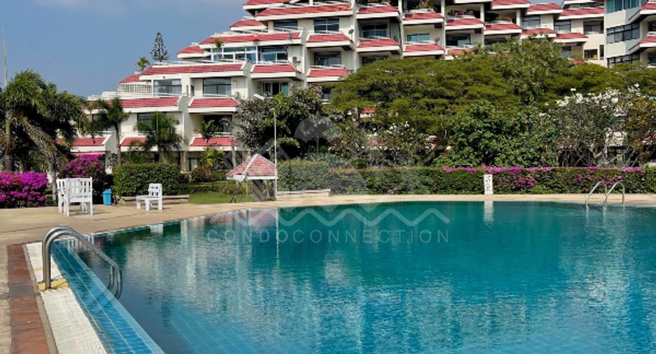 For sale 2 bedrooms condo in Pratumnak, Pattaya