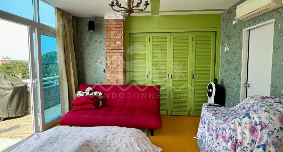 For sale 2 bedrooms condo in Pratumnak, Pattaya