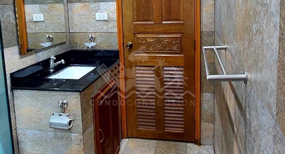 À vendre 3 chambres maison à East Pattaya, Pattaya