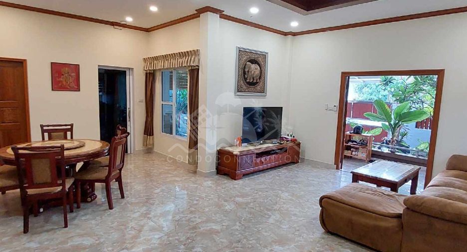 À vendre 3 chambres maison à East Pattaya, Pattaya