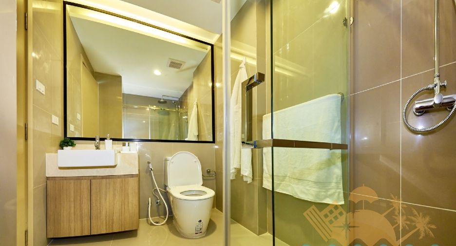 For sale 2 bedrooms condo in Central Pattaya, Pattaya