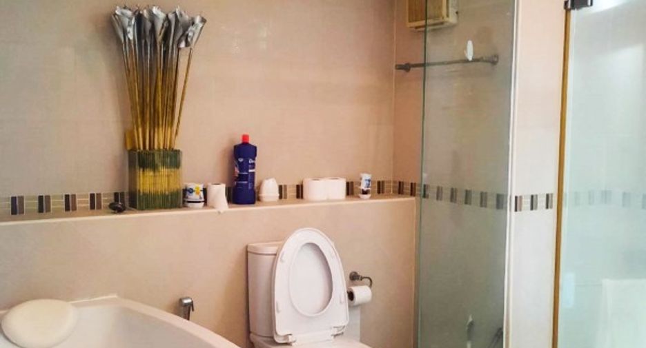 For sale 2 bedrooms condo in Jomtien, Pattaya