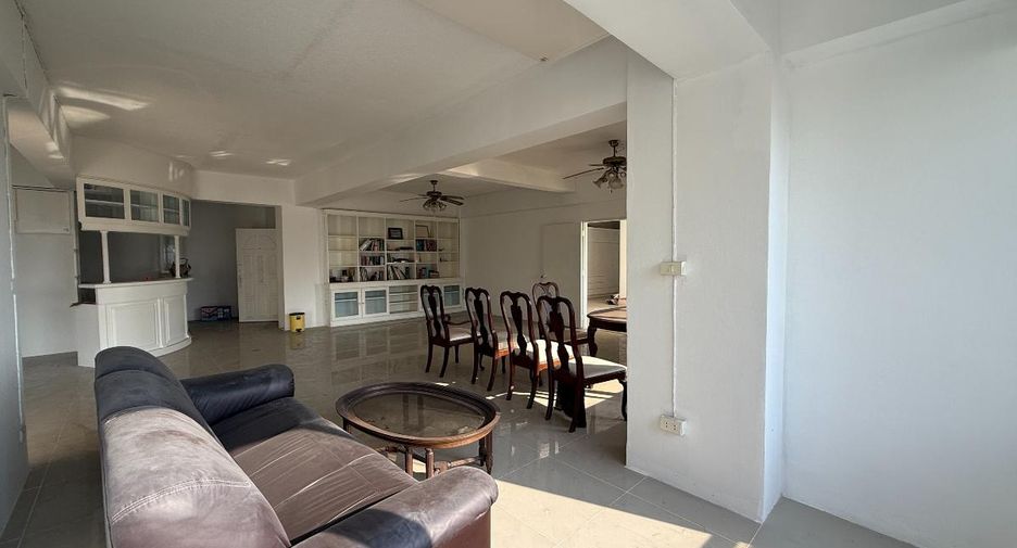 For sale 2 bedrooms condo in Sattahip, Chonburi