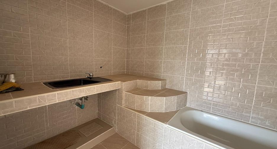 For sale 2 bedrooms condo in Sattahip, Chonburi