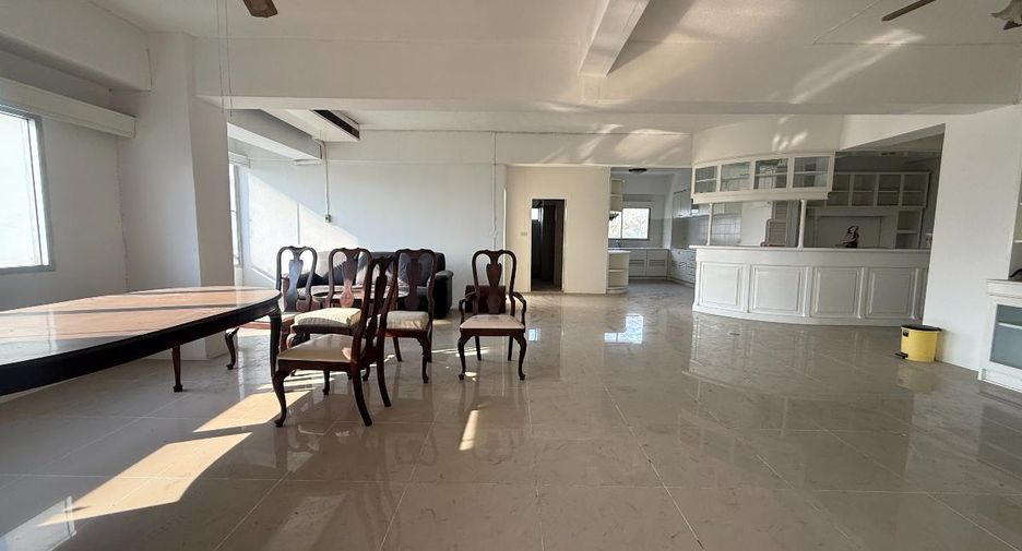 For sale 2 bedrooms condo in Sattahip, Chonburi