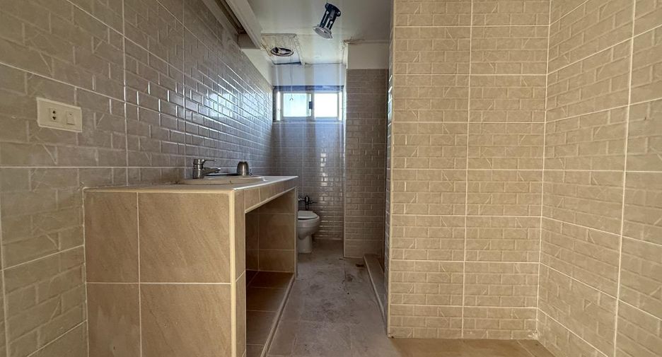 For sale 2 bedrooms condo in Sattahip, Chonburi