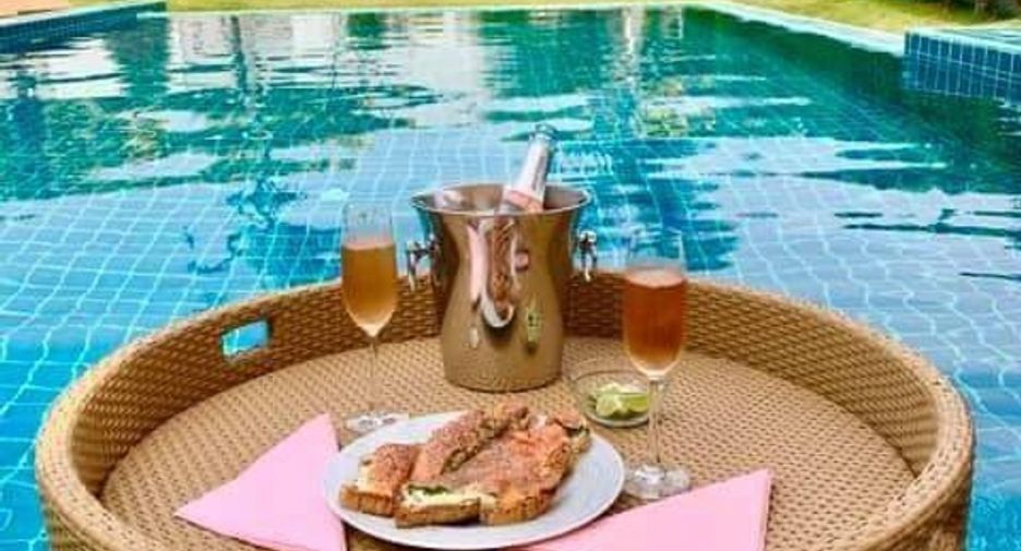 For sale 4 bedrooms house in South Pattaya, Pattaya