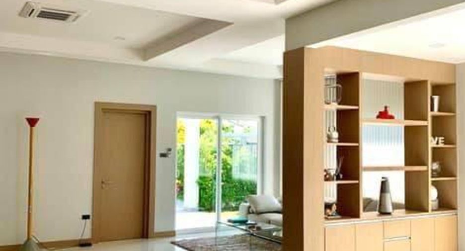 For sale 4 bedrooms house in South Pattaya, Pattaya