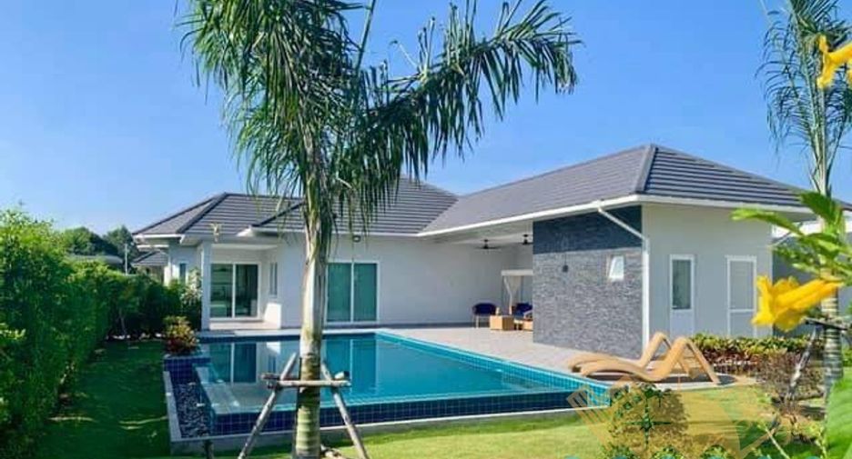 For sale 4 bedrooms house in South Pattaya, Pattaya