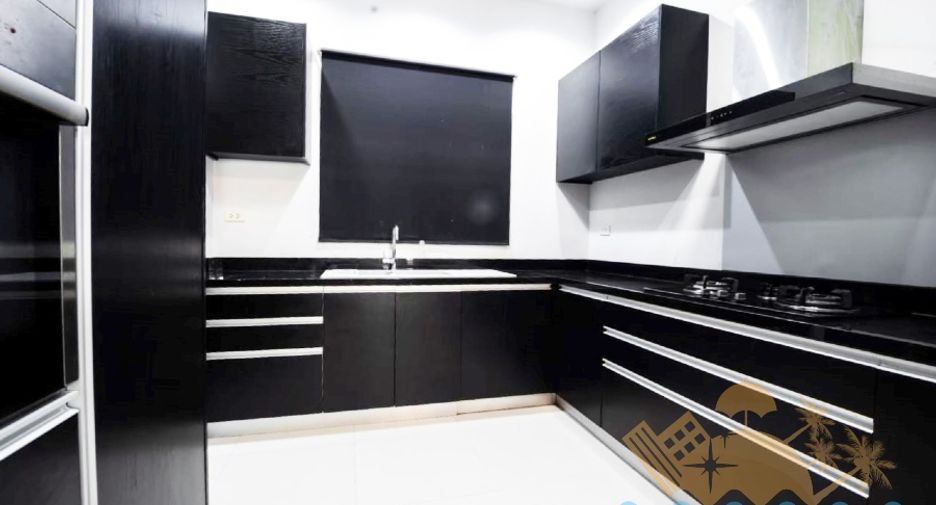 For sale 3 bedrooms house in East Pattaya, Pattaya