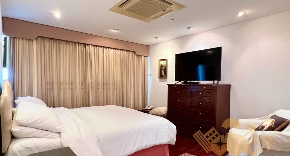 For rent 2 bedrooms condo in North Pattaya, Pattaya