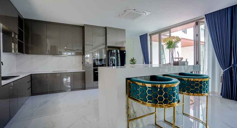 Casa en venta de 6 habitaciones en East Pattaya, Pattaya