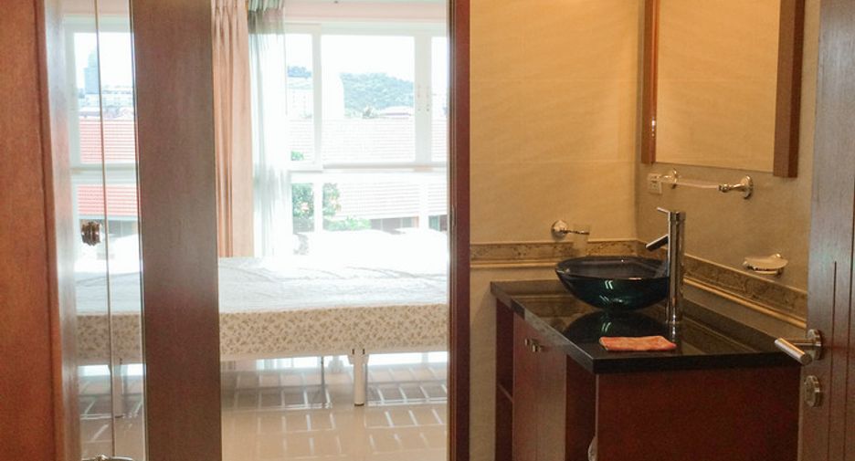 For sale 1 bed condo in South Pattaya, Pattaya