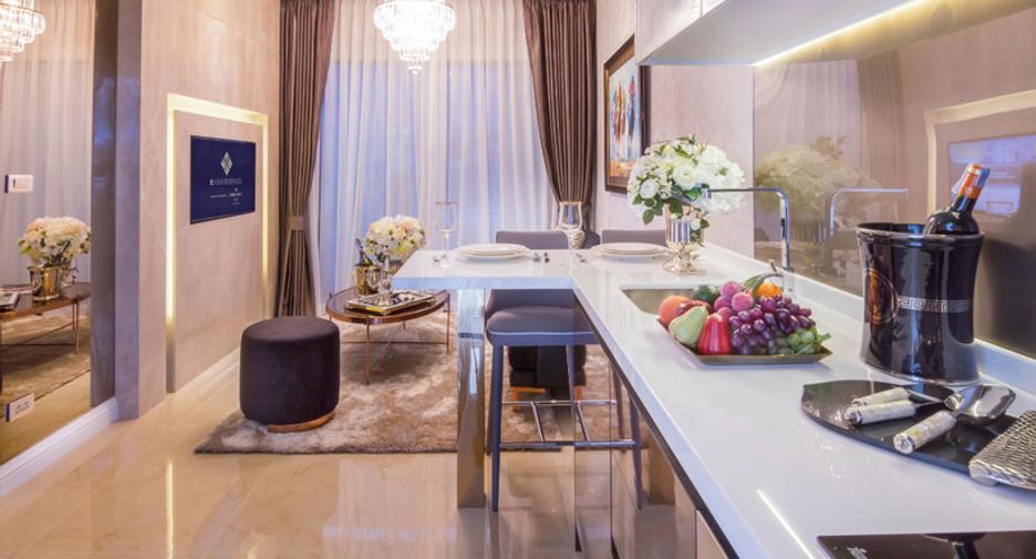 For sale studio condo in Pratumnak, Pattaya