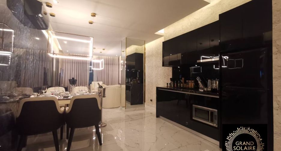 Condo en venta de 2 habitaciones en South Pattaya, Pattaya